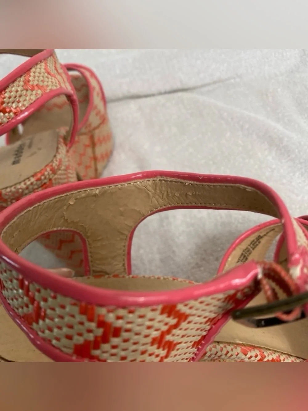 Madden Girl Tan Bright Pink Rattan Strappy Platform Chunky Heel Sandals Size 7.5